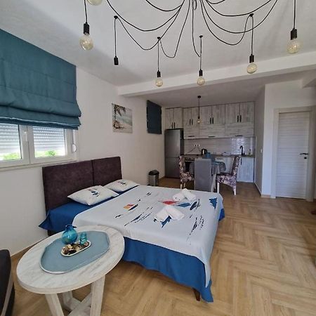 Studio Apartman Happy Home Tivat Exteriér fotografie