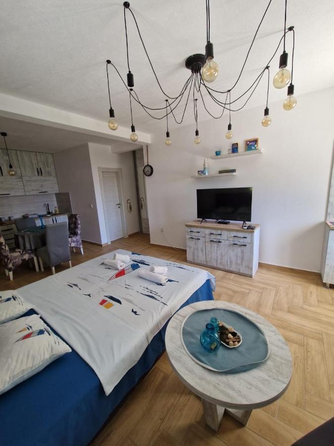 Studio Apartman Happy Home Tivat Exteriér fotografie